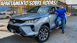 TOYOTA SW4 GR SPORT 2024 TURBO DIESEL 4X4 0KM 7 LUGARES DETALHES DO INTERIOR E EXTERIOR [upl. by Bollen]