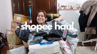 SHOPEE HAUL UNBOXING THE COOLEST ITEMS 💸 [upl. by Groh]