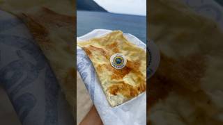 Focaccia di Recco imperdibile focaccia liguria mare food foodvlogger foodie streetfood [upl. by Piper992]