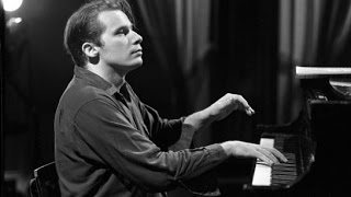 Glenn Gould  Bachs Toccatas  BWV 910 911 912 913 914 915 916  Remastered Version [upl. by Alane]