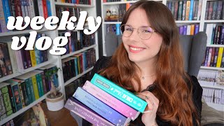 WEEKLY VLOG  Lectures Salon littéraire Nouvelle collection et Envois Patreon [upl. by Albertson10]