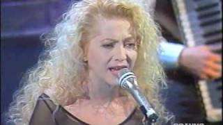 Patrizia Bulgari  Amica di scuola  Sanremo 1992m4v [upl. by Mellar]