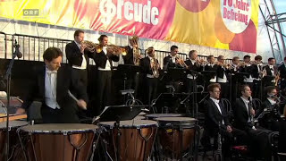 Fanfare aus Leos Janácek Sinfonietta 1 Satz  Wiener Symphoniker  Fest der Freude 2015 [upl. by Yur]