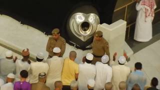 Subhanallah Emotional Beautiful Azan and Touching Hajr e Aswad Black Stone in Makkah January 2016 [upl. by Hastings270]