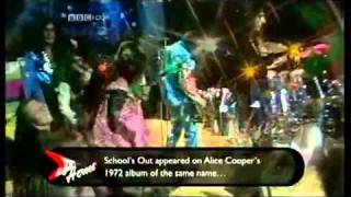 Alice Cooper  quotSchools Outquot 72019 Clarkston MI DTE Energy Music Theatre [upl. by Erie]