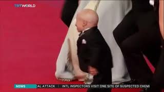 Austin Powers movies MiniMe Verne Troyer dies [upl. by Sueaddaht655]