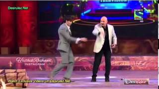 Umang 2015 Hrithik dances with Rakesh his father [upl. by Eltsyrc]