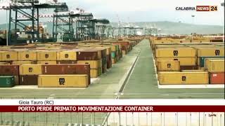 IL PORTO DI GIOIA TAURO PERDE IL PRIMATO DI MOVIMENTAZIONE DEI CONTAINER [upl. by Elleuqar782]