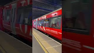 Gatwick express class 387 arriving at Gatwick Airport 8824 [upl. by Neryt]