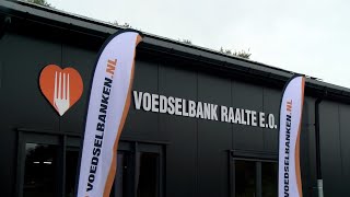 Open Dag en 10jarig bestaan Voedselbank Raalte ”Het geeft een warm gevoel als je hier komtquot [upl. by Neils]