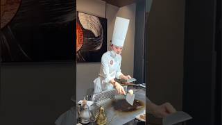 Amazing Knife Skills using an Egg Chinese Teppanyaki [upl. by Artiek895]