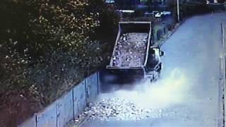 Man who flytipped 20 tonnes of waste in Newham jailed for 8 months [upl. by Tehc578]