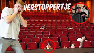 VERSTOPPERTJE IN GESLOTEN THEATER ZOOITJE ONGEREGELD [upl. by Gnad]