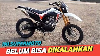 MODIFIKASI SUPERMOTO CRF150L WARNA PUTIH EMANG MENGGODA [upl. by Lean670]