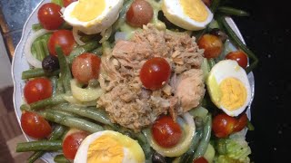 SALADE NIÇOISE سلطة سلاطة نيسواز [upl. by Ahsienauq741]