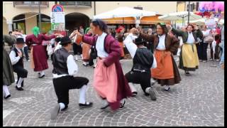 Gruppo folkloristico di Belluno I Légar Budoia 15 settembre 2013 [upl. by Notecnirp]