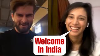 Smriti Mandhana Welcome Shaheen Shah Afridi In India For World Cup [upl. by Fenella]