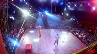 CIRCO DE LA CHOLA CHABUCA 2018  Domador y León  Plumerito y Jarrita [upl. by Aidnac253]