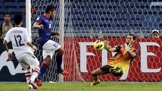 Laos vs Malaysia AFF Suzuki Cup 2012 [upl. by Ellivnarg372]