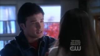 Smallville Lois can tell when its really ClarkLana cant [upl. by Cathlene]