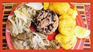 BISTEC DE RES ENCEBOLLADO AL ESTILO CUBANO  TOSTONES  PASO A PASO [upl. by Alhan750]