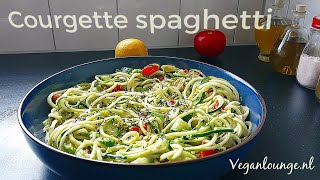 Hoe courgette spaghetti maken  weight watchers recept [upl. by Mcloughlin]