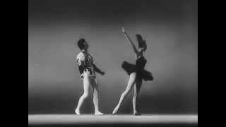 Black Swan pas de deux Yelena Yevseyeva and Sergey Vikulov Old Kirov [upl. by Nanine]