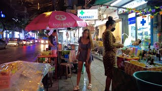 4K Thailand Travel 🇹🇭 Silom Area in Bangkok  Commercial amp Nightlife District [upl. by Dnalwor985]