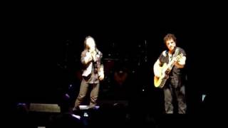 JOURNEY  Arnel Pineda sings Patiently and Why Cant This Night Go On Forever [upl. by Fabi]