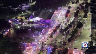 Dozens of police officers respond to Bayside Marketplace due to juveniles fighting [upl. by Gonzalez]