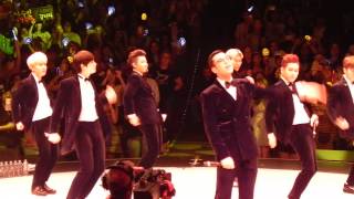 Fancam 블락비 Block B in NY  Westbury 14  Very Good opening song [upl. by Yeltnerb]