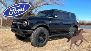 ALL BLACK 2021 Ford Bronco Outer Banks w Sasquatch Package [upl. by Rancell241]