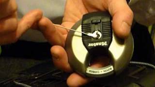 Picking The 80mm Master Disc Lock TUTORIAL In Seconds SECURITY WARNING [upl. by Kletter]