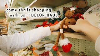 come thrift shopping with us  DECOR HAUL  VLOGMAS Day 13 [upl. by Nunciata164]