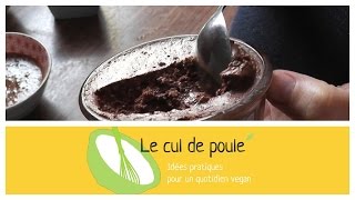 Mousse au chocolat au jus de pois chiche [upl. by Inalem822]