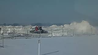 Pistenraupe Winterdienst Flughafen München 2019 [upl. by Oznofla]