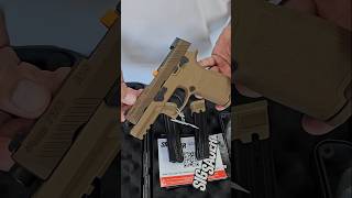 SIG SAUER P320 M18 9mm pastol quick unboxing viralshort 9mmpistol pastol [upl. by Afaw597]