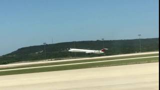 Amazing Delta Airlines Takeoff at Killeen [upl. by Aikaz765]