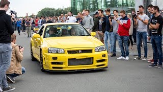 LOUD Nissan Skyline R34 GTR  Accelerations amp Revs [upl. by Gudrun]