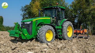 Tractor Vlog EP 48  IL JOHN DEERE 8R CON IL DISSODATORERIPUNTATORE DOPO LARATURA [upl. by Arsi]