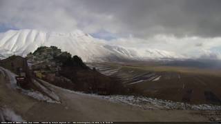 Timelapse Castelluccio di Norcia  18 Novembre 2018 [upl. by Ylhsa]