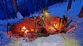 How to survive at night in FREEZING DEEP SNOW Bushcraft camping Wilderness cooking [upl. by Lorenza]