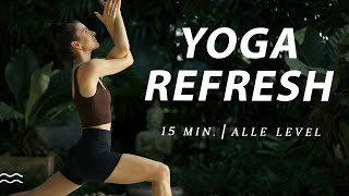 15 Min Yoga Routine für alle Level  Rücken kräftigen und Schultern lockern  Yoga Refresh [upl. by Bindman203]