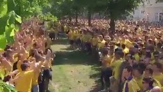 Torcida do Brondby cantando quotMacarenaquot antes de clássico na Dinamarca [upl. by Calvano]