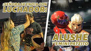 ¡Señora SE ENOJA con luchador y ALUSHE lucha VS mini PATZITO  Tinieblas Jr [upl. by Nyrok]