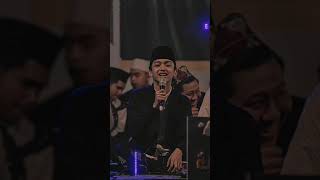 GUZ AZMI NYANYI LAGU BIRI BIRI SAYA DAH HILANG VERSI SHOLAWAT 😎😎😎😎👍 [upl. by Lethia]