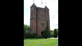 Sissinghurst Garden Teil 1  The Courtyard Der Obere Hof [upl. by Tterrab]