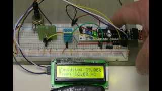 Arduino with a DHT11 and DS18B20 Temperature Sensors [upl. by Nichola7]