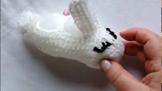 chaussons bébé lapin au crochet [upl. by Nilesoy]