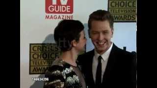 Ginnifer Goodwin amp Josh Dallas no 2nd Critics Choice Awards 2012 [upl. by Burkhardt]